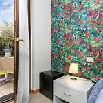 ベッド・アンド・ブレックファスト Residenza Il Fiore 4*