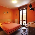 Residenza Il Fiore ベッド・アンド・ブレックファスト 4*